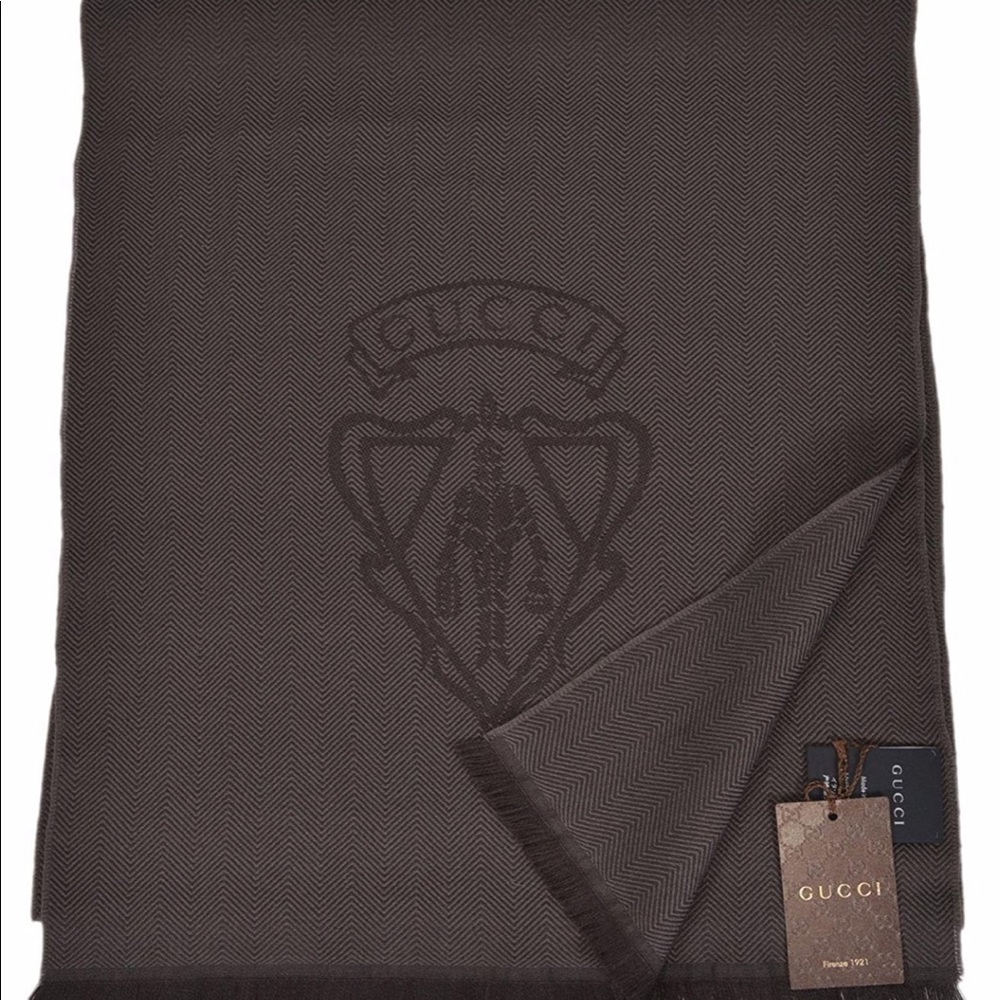 GUCCI
Unisex Dark Brown Wool Hysteria Long Scarf